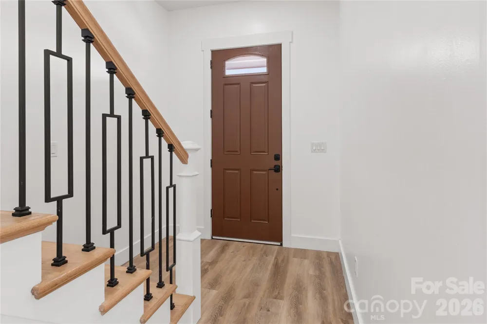 1207 39th Avenue NE Hickory, NC 28601