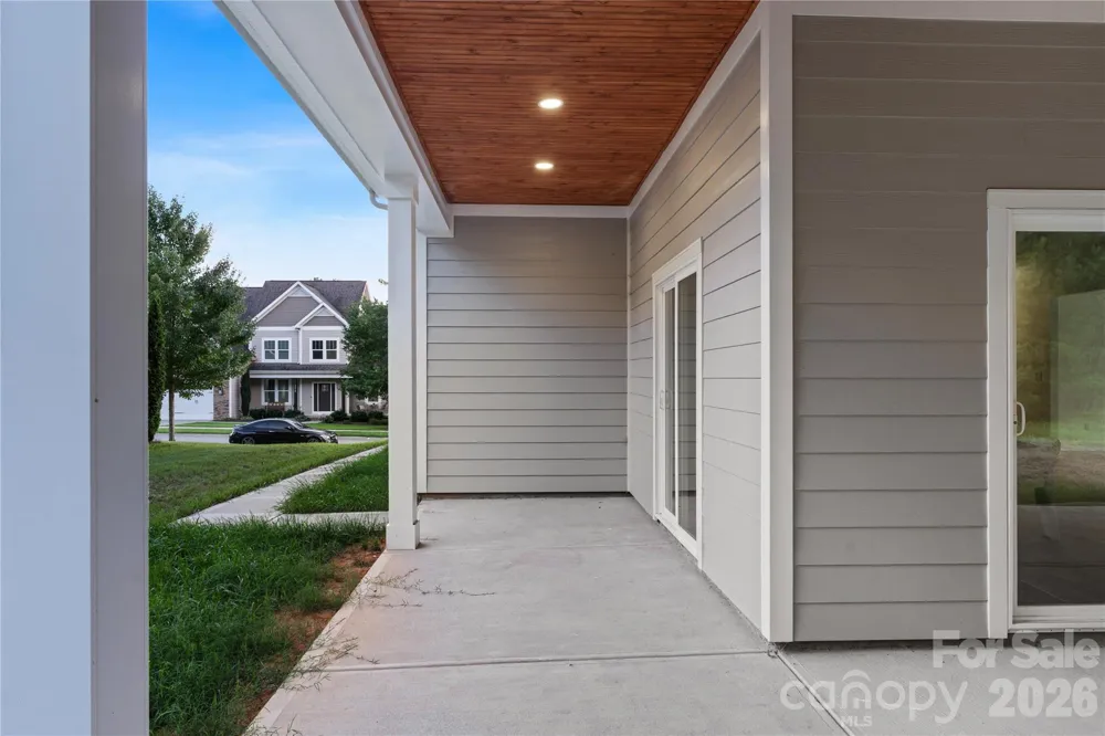1207 39th Avenue NE Hickory, NC 28601