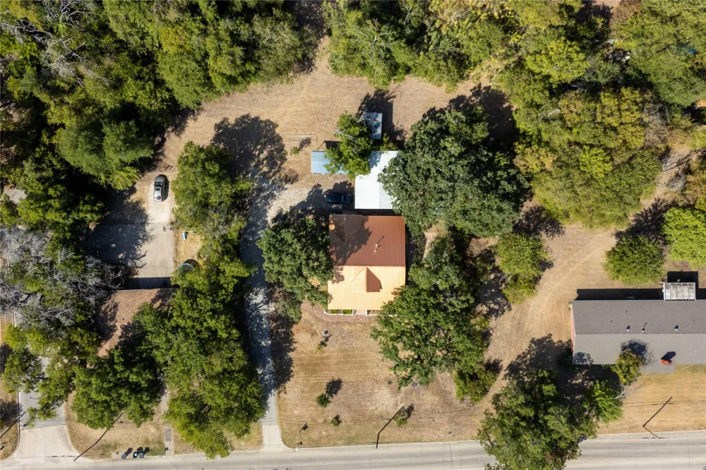 624 Alexander Road Stephenville, TX 76401
