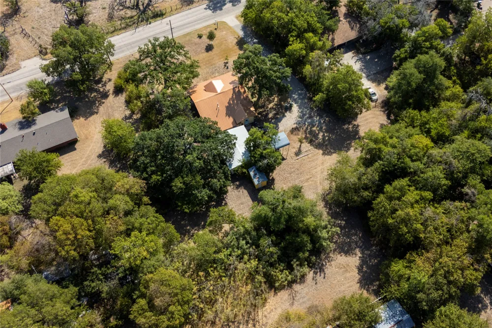 624 Alexander Road Stephenville, TX 76401