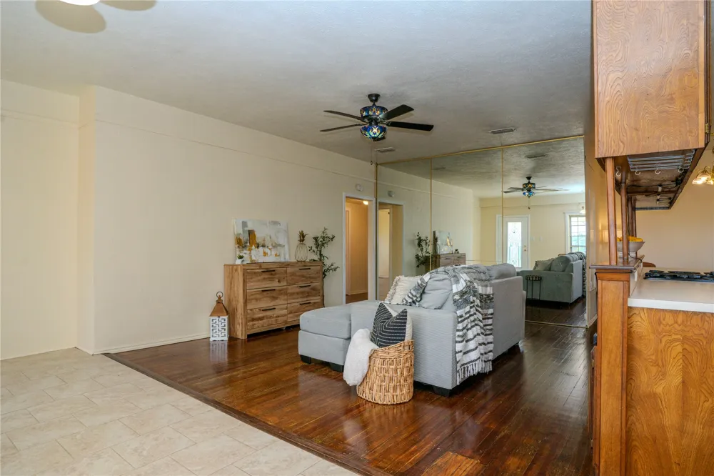 624 Alexander Road Stephenville, TX 76401