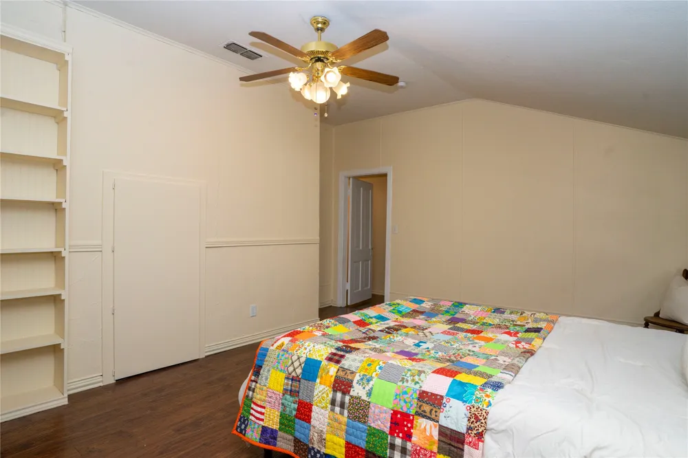 624 Alexander Road Stephenville, TX 76401