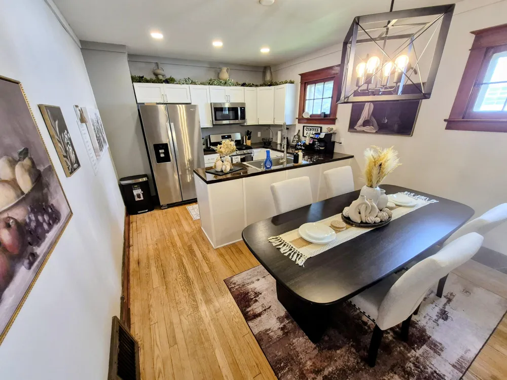 1211 Wayside Road Kalamazoo, MI 49048