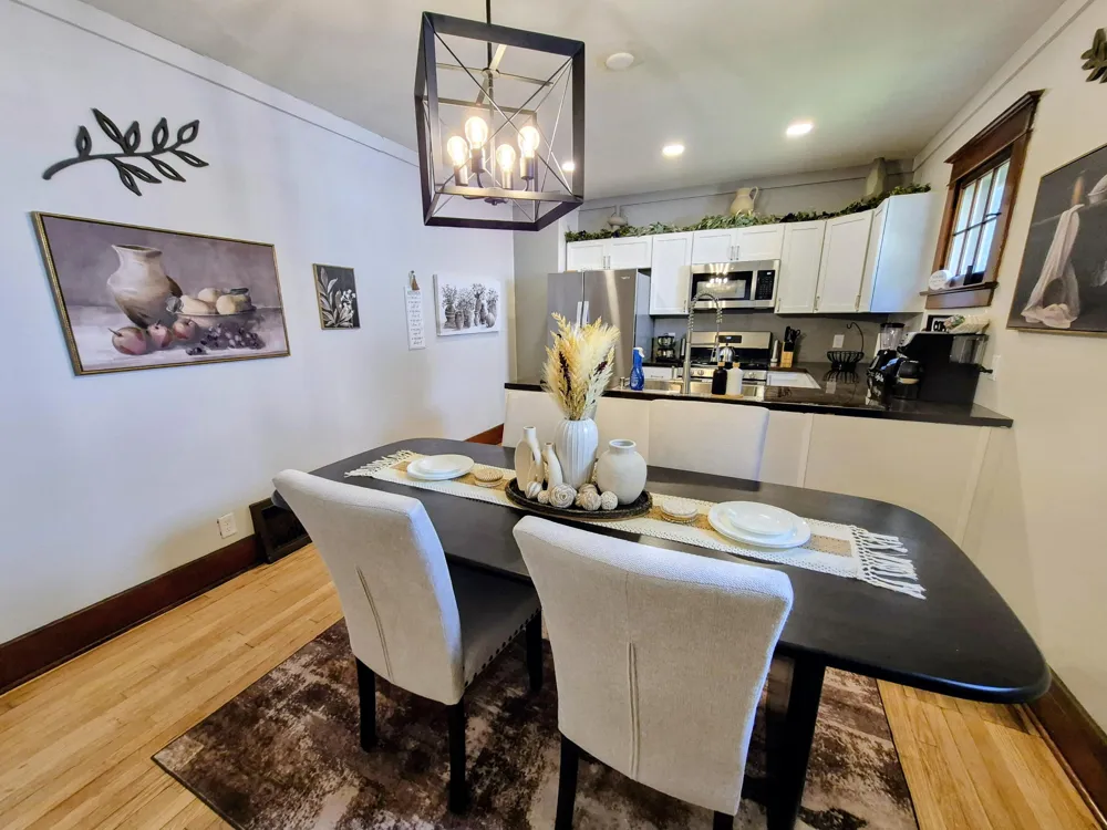1211 Wayside Road Kalamazoo, MI 49048