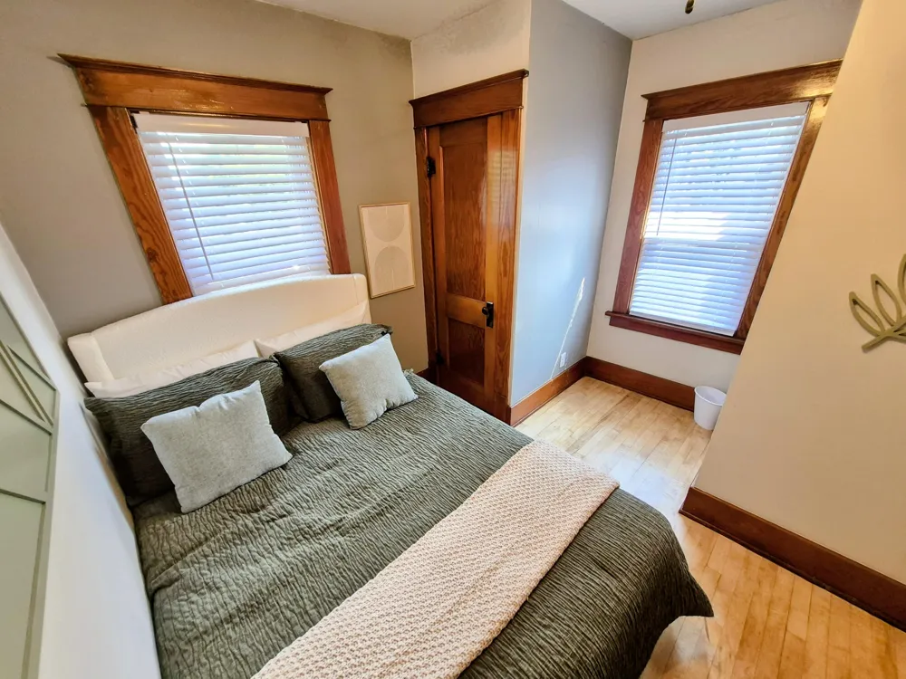 1211 Wayside Road Kalamazoo, MI 49048