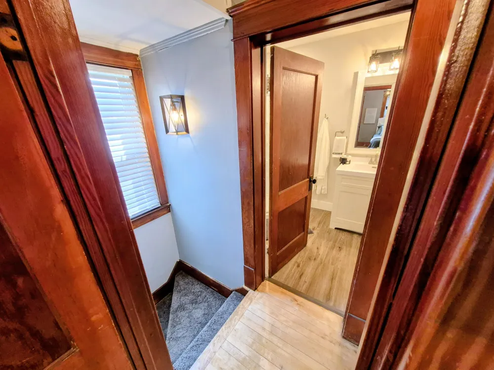 1211 Wayside Road Kalamazoo, MI 49048