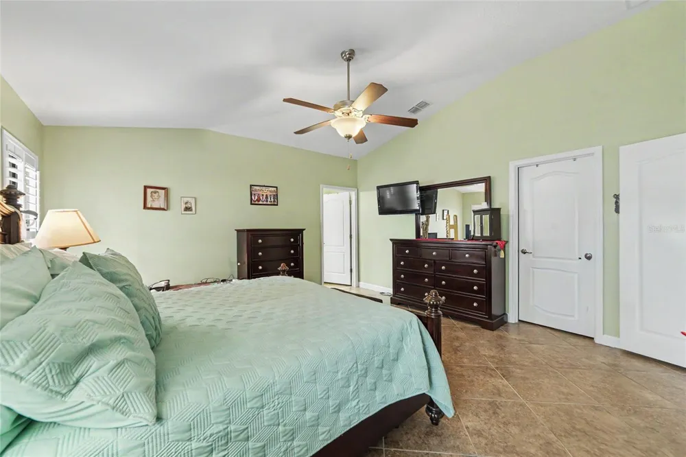 14219 STOCKWELL LANE Ruskin, FL 33573