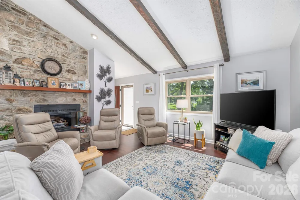 115 Hazelview Drive Waynesville, NC 28786