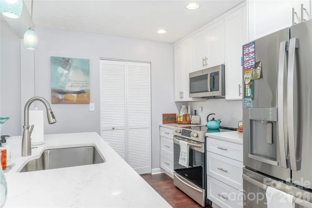 115 Hazelview Drive Waynesville, NC 28786