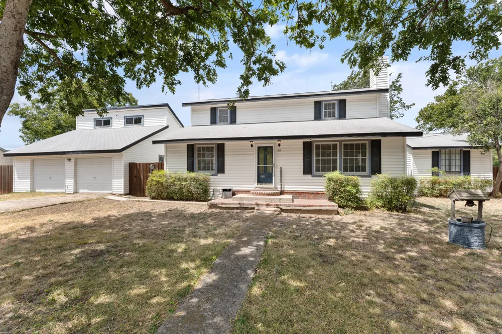 314 Houston Street Cedar Hill, TX 75104