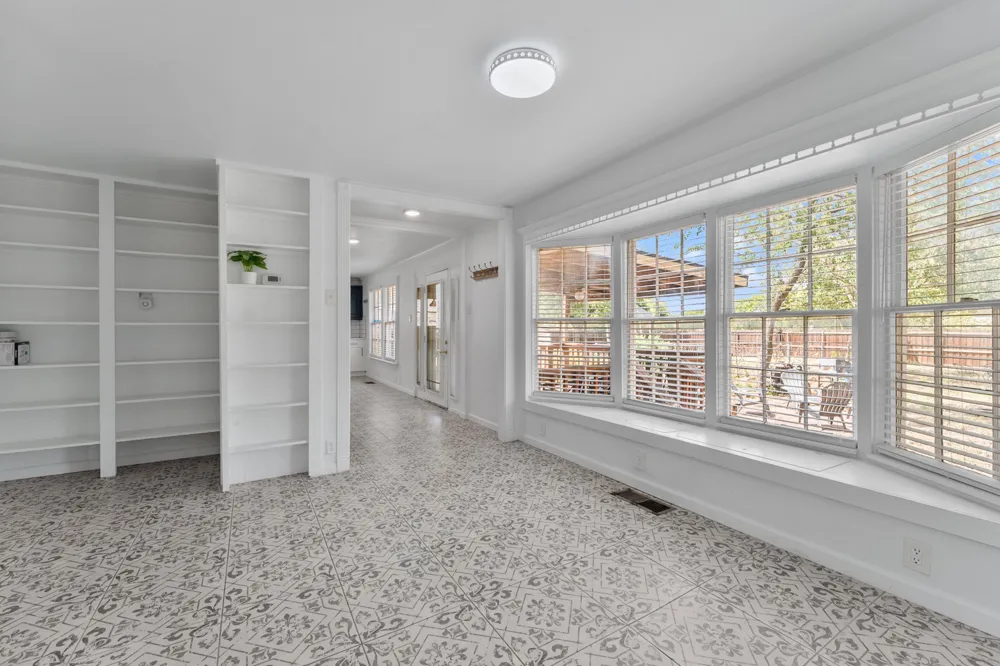 314 Houston Street Cedar Hill, TX 75104