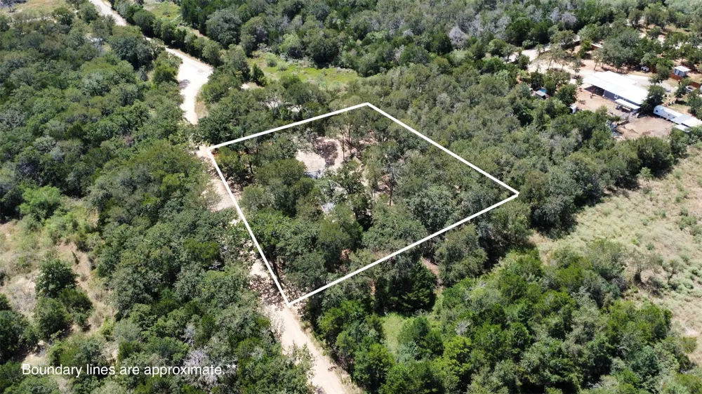 959 Carter Road Dale, TX 78616