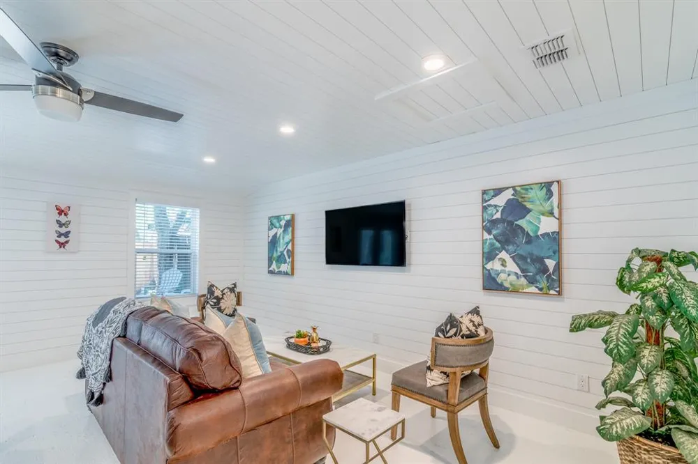 1003 E 39th Street Austin, TX 78751
