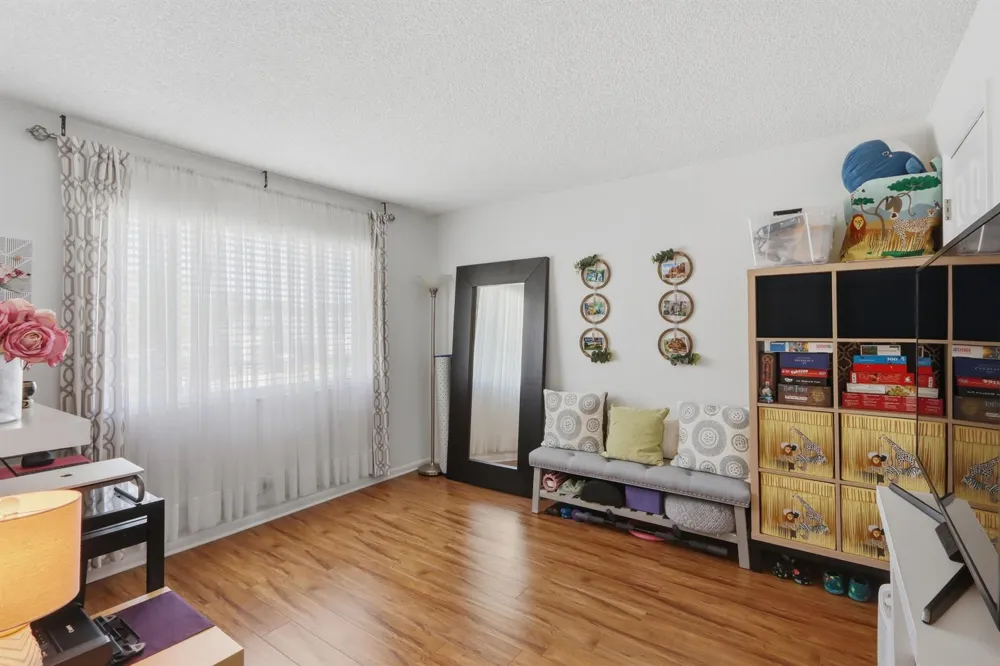 4489 Luxemburg Court #202 Lake Worth, FL 33467