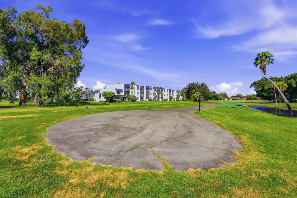 4489 Luxemburg Court #202 Lake Worth, FL 33467
