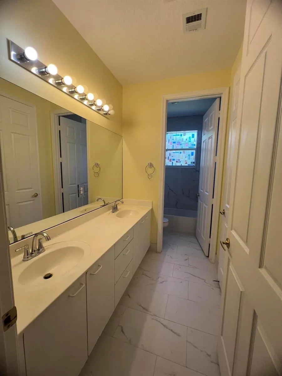 2621 DANFORTH TERRACE Wellington, FL 33414