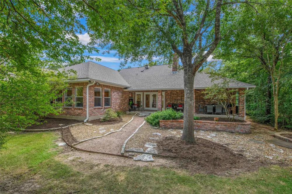 1625 Harpers Ferry Road College Station, TX 77845
