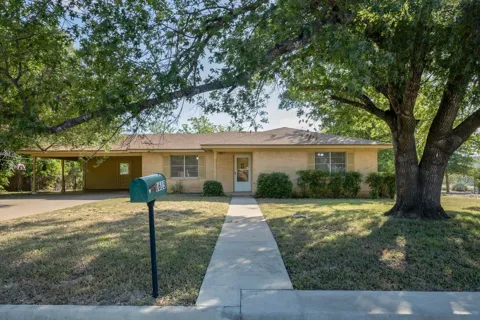 1615 Park Lane