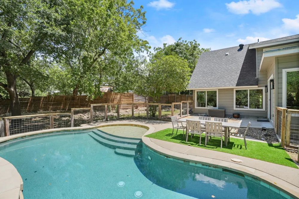 2506 Friar Tuck Lane Austin, TX 78704