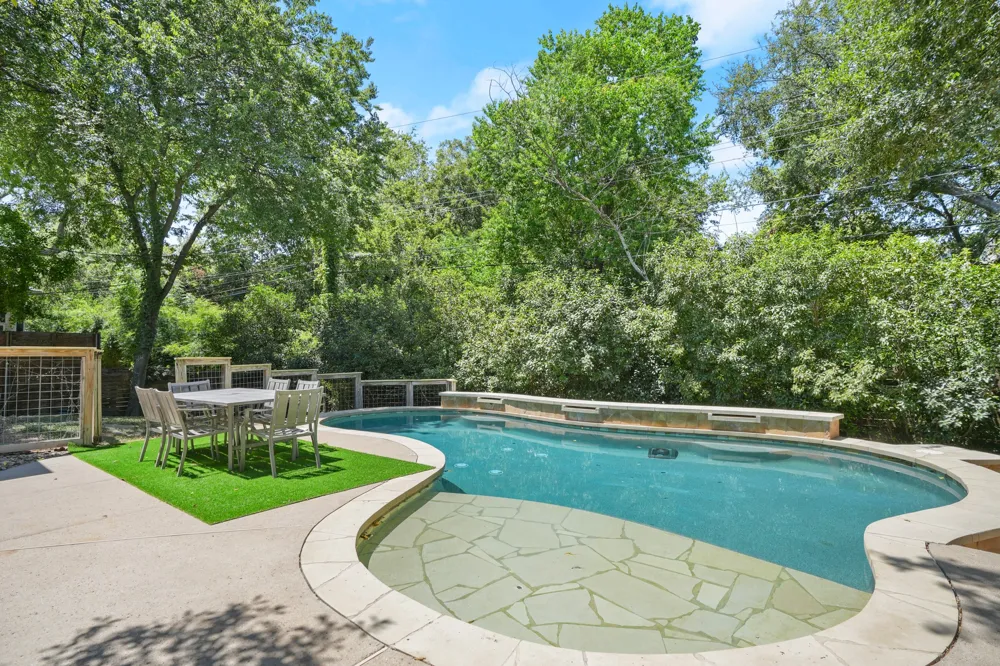 2506 Friar Tuck Lane Austin, TX 78704