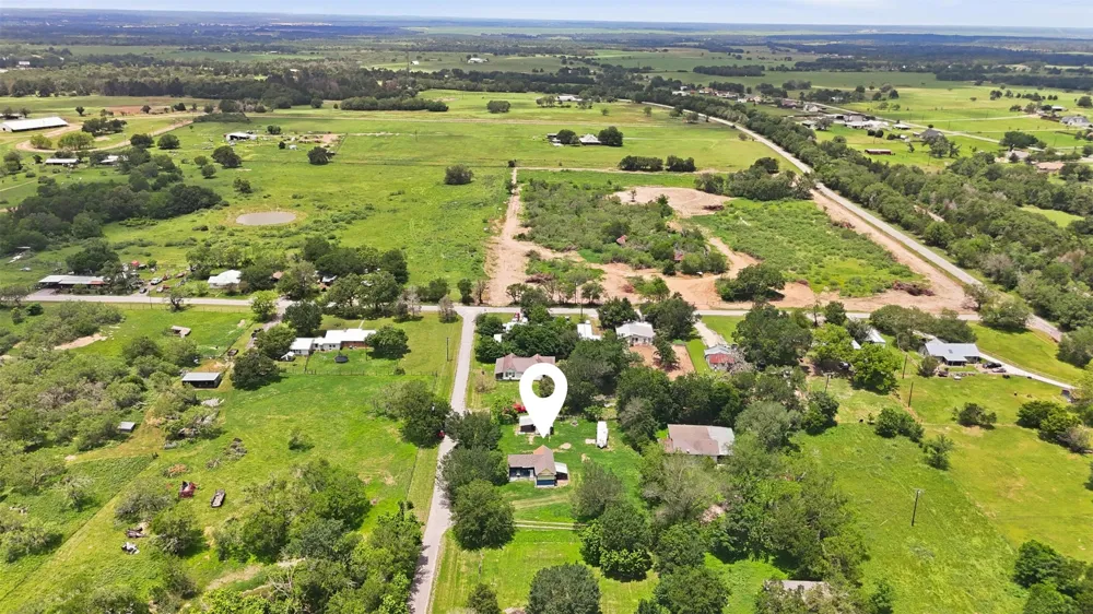 148 Brenham Street McDade, TX 78650