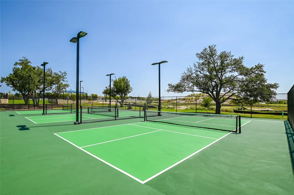 836 Perry Pass #32 Round Rock, TX 78664