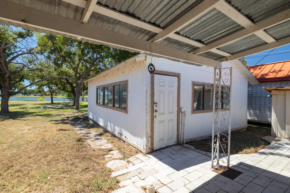 606 Cedar Drive Buchanan Dam, TX 78609