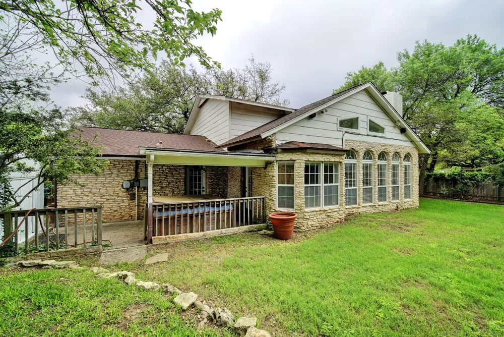 10509 Doering Lane Austin, TX 78750
