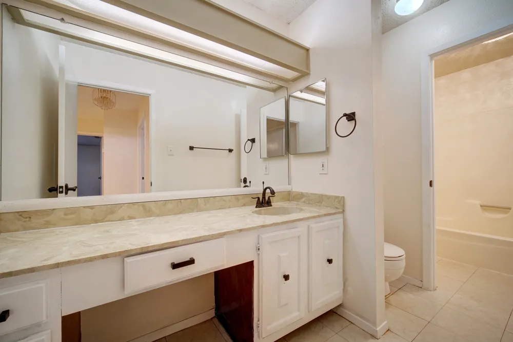 10509 Doering Lane Austin, TX 78750