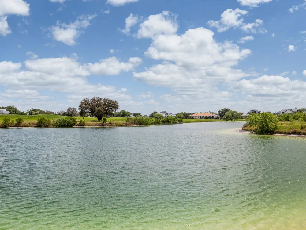 9048 Sandia Loop Kingsland, TX 78639