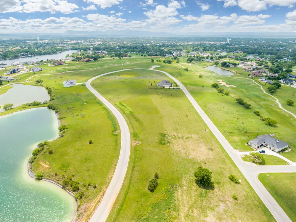 9048 Sandia Loop Kingsland, TX 78639