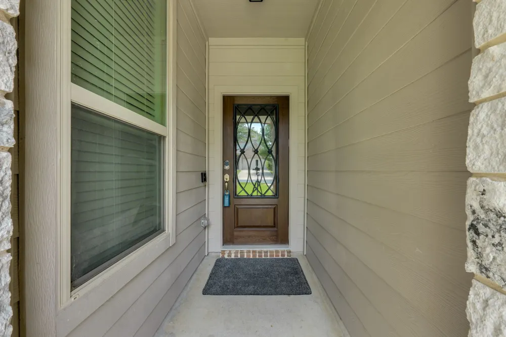 2701 Auburn Chestnut Lane Pflugerville, TX 78660