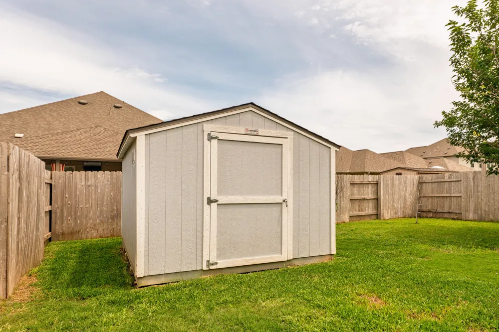 2701 Auburn Chestnut Lane Pflugerville, TX 78660