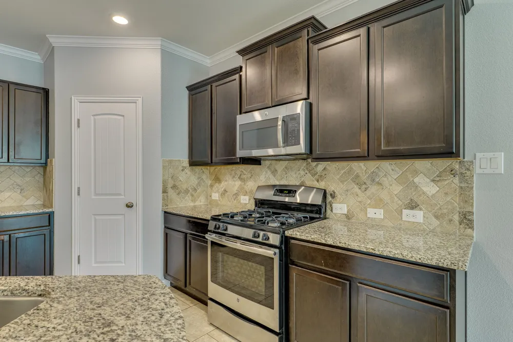 2701 Auburn Chestnut Lane Pflugerville, TX 78660