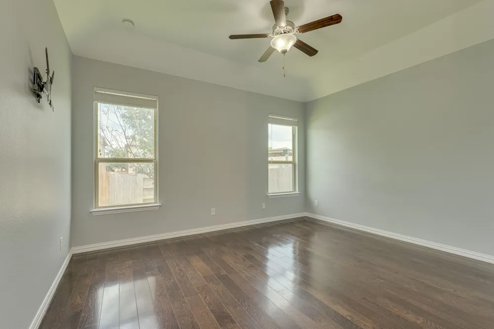 2701 Auburn Chestnut Lane Pflugerville, TX 78660
