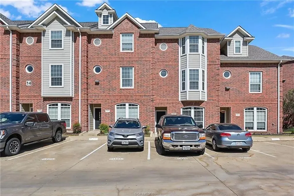 305 Holleman Drive E #1406 College Station, TX 77840