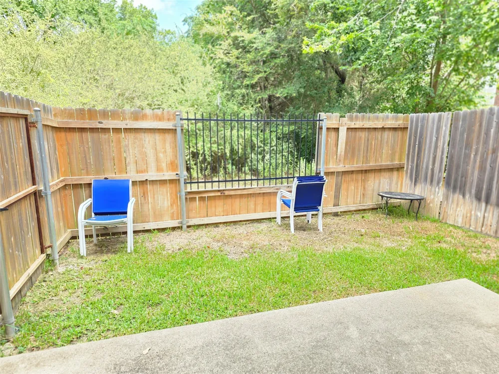 305 Holleman Drive E #1406 College Station, TX 77840