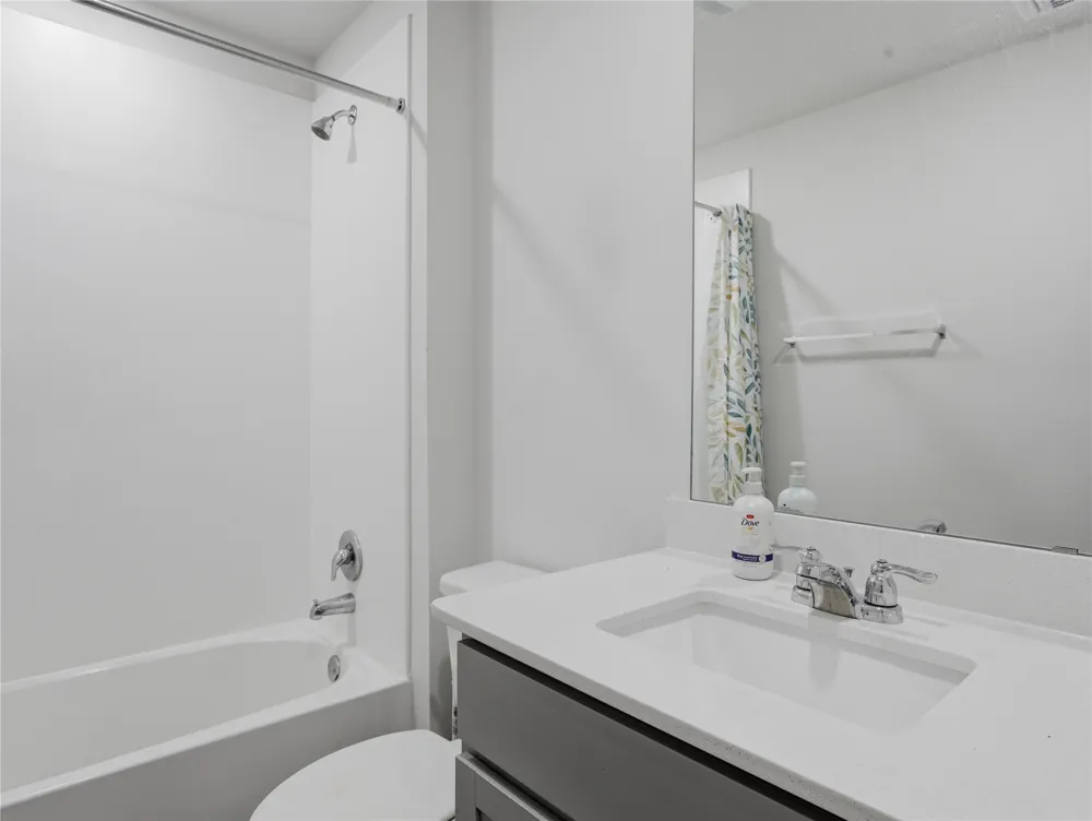 185 Gerasa Drive Uhland, TX 78640