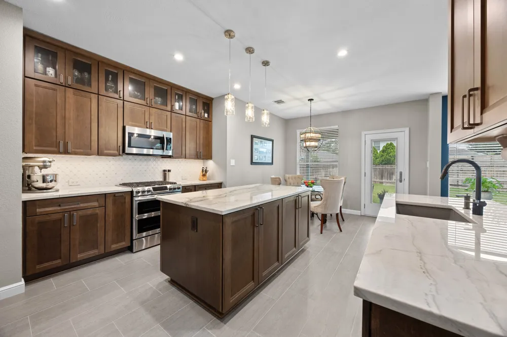 3512 Endless Shore Drive Pflugerville, TX 78660