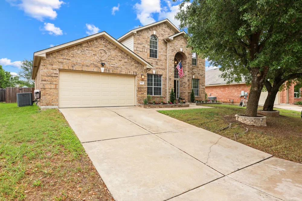 3512 Endless Shore Drive Pflugerville, TX 78660
