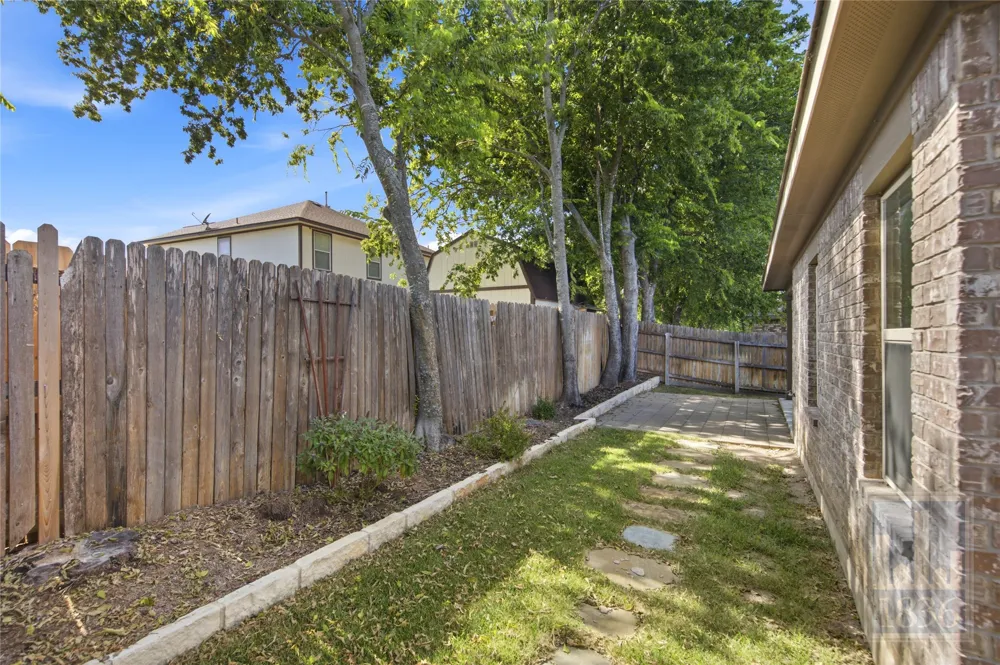 821 Schefer Street Leander, TX 78641