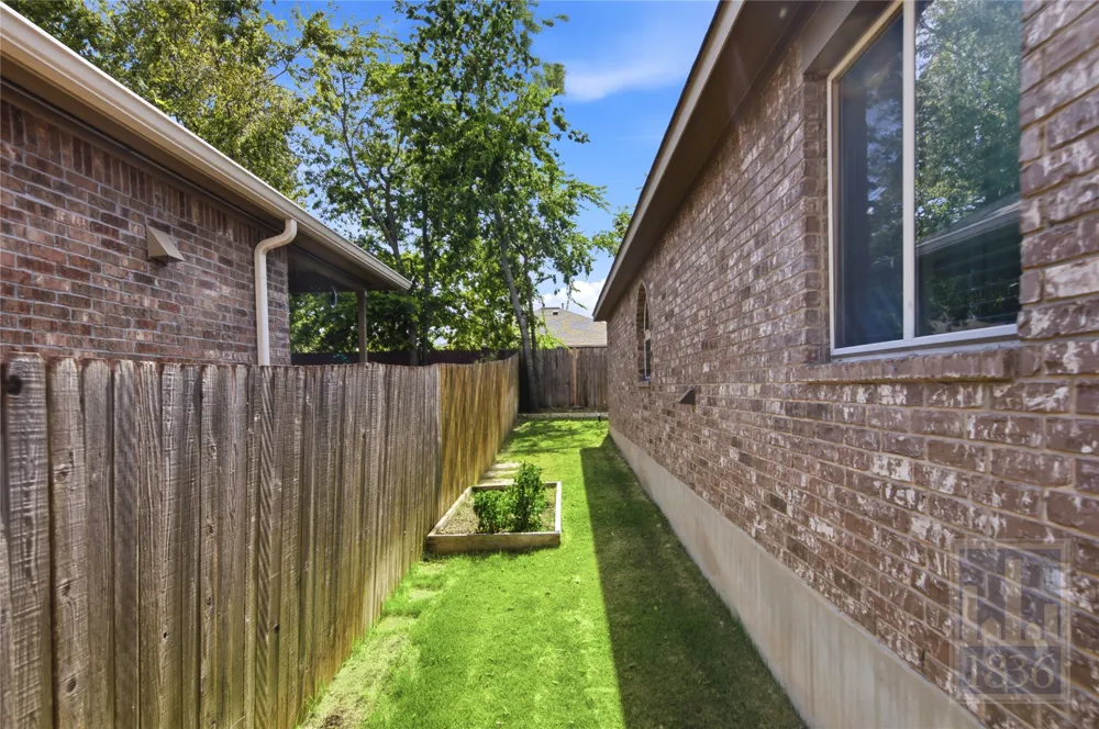 821 Schefer Street Leander, TX 78641