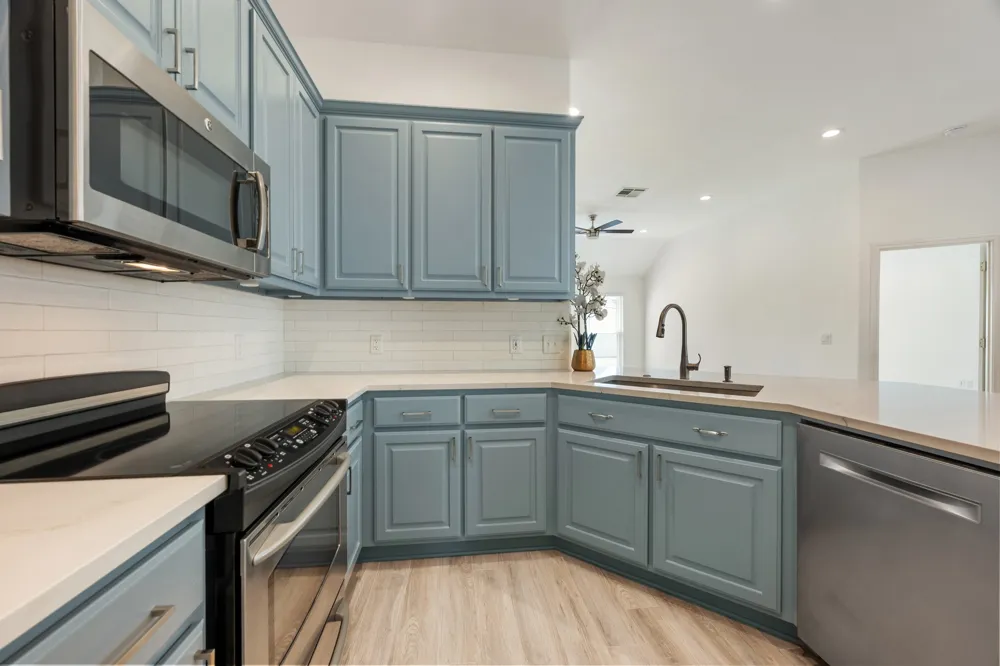 10114 Janet Loop Dripping Springs, TX 78620