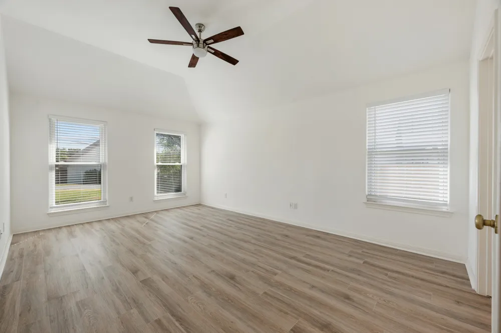 10114 Janet Loop Dripping Springs, TX 78620