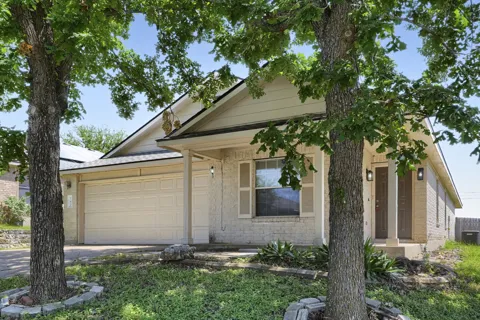 140 Plumbago Cove