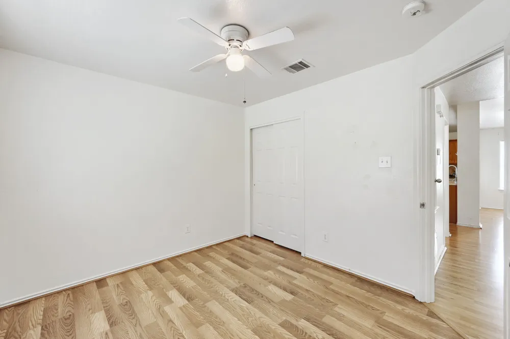 140 Plumbago Cove Buda, TX 78610