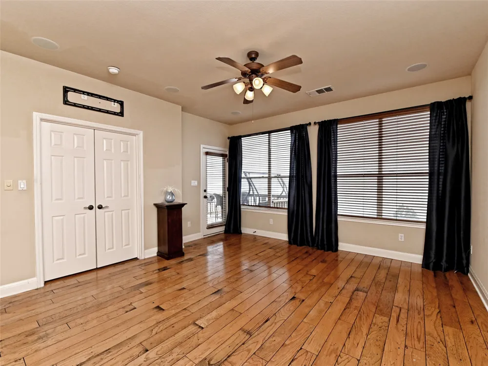 230 Sunrise Ridge Loop Austin, TX 78738