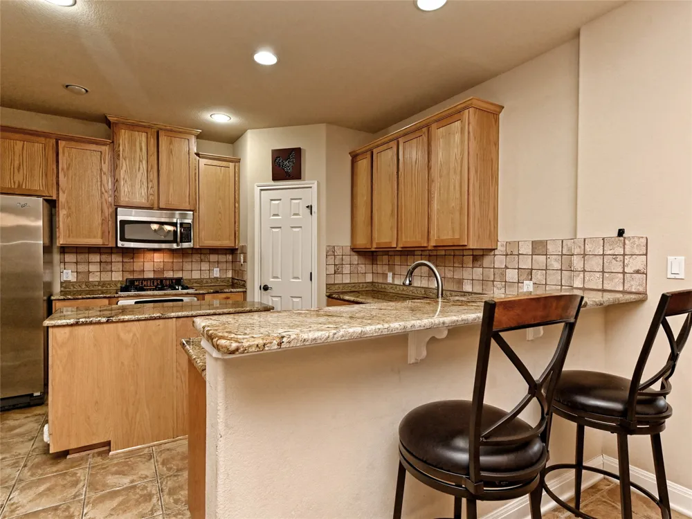 230 Sunrise Ridge Loop Austin, TX 78738