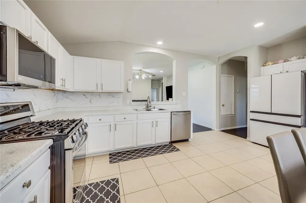 505 Washington Square Drive Leander, TX 78641