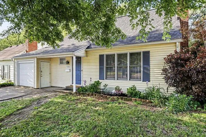733 Whites Road Kalamazoo City, MI 49008